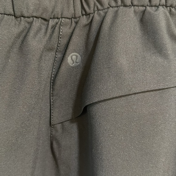 LULULEMON Warpstreme High-Rise 7/8 Joggers - Picture 4 of 8